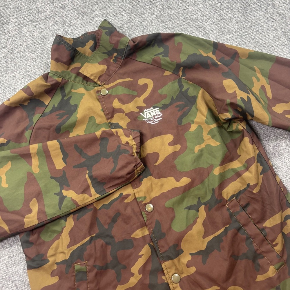 Vans Coaches Jacket‎ Size Medium Camo Snap Front Raglan Windbreaker Men's